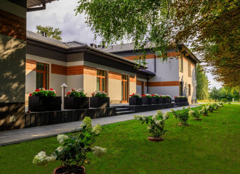 Dom Opieki Leśna Róża