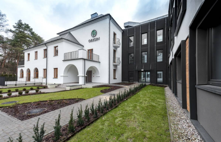 Dom Seniora Centrum Origin Otwock