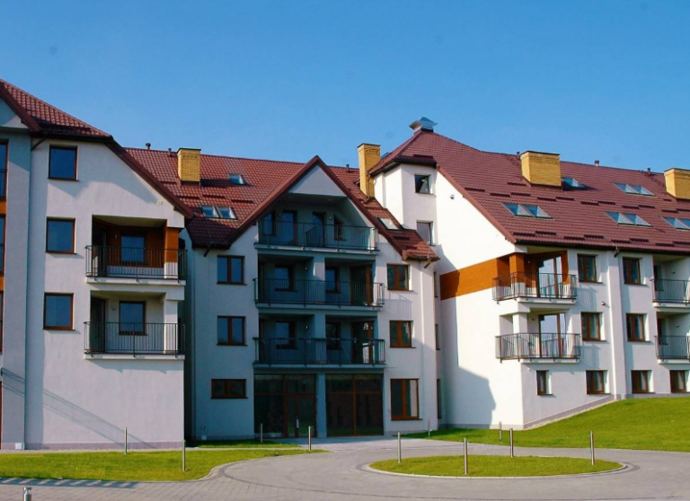 Stwórz opis o Dom Seniora Aura